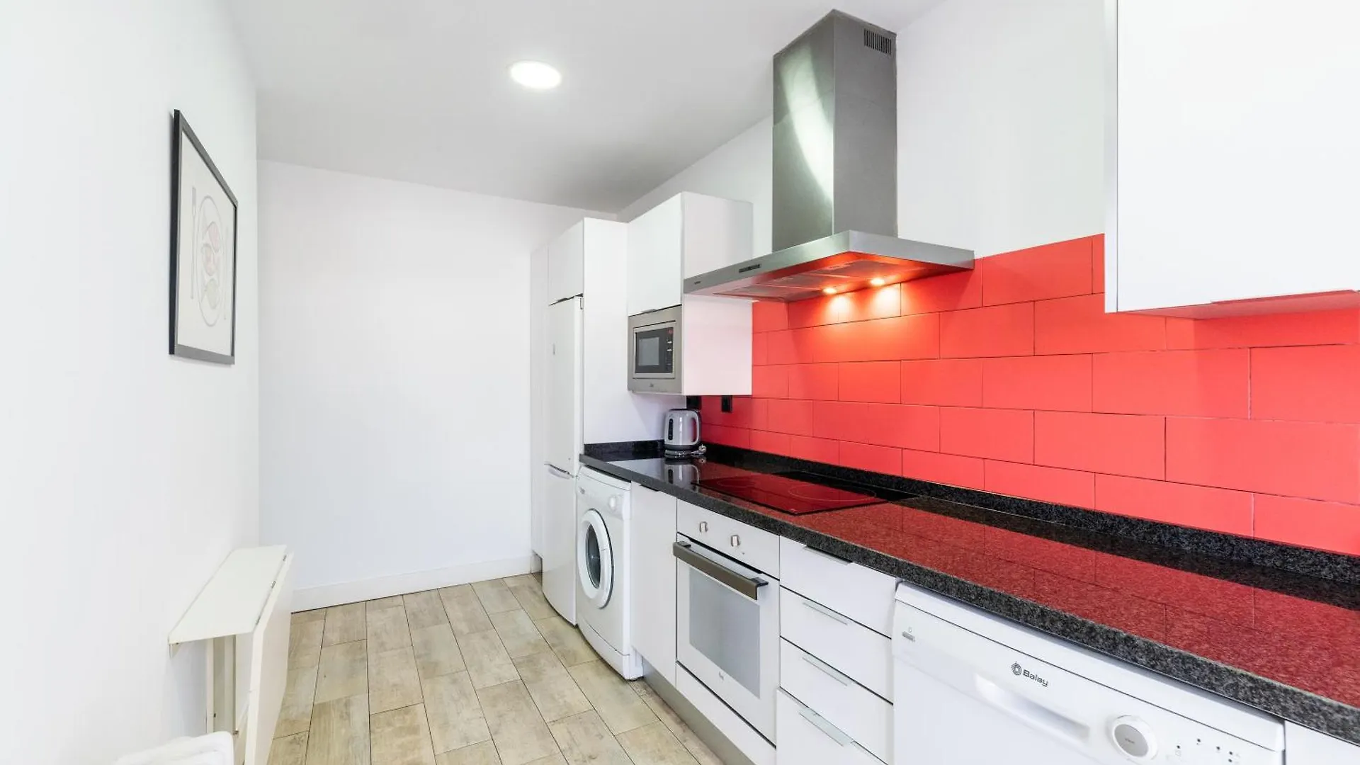 Tuguest Neptuno Apartment Granada Spain