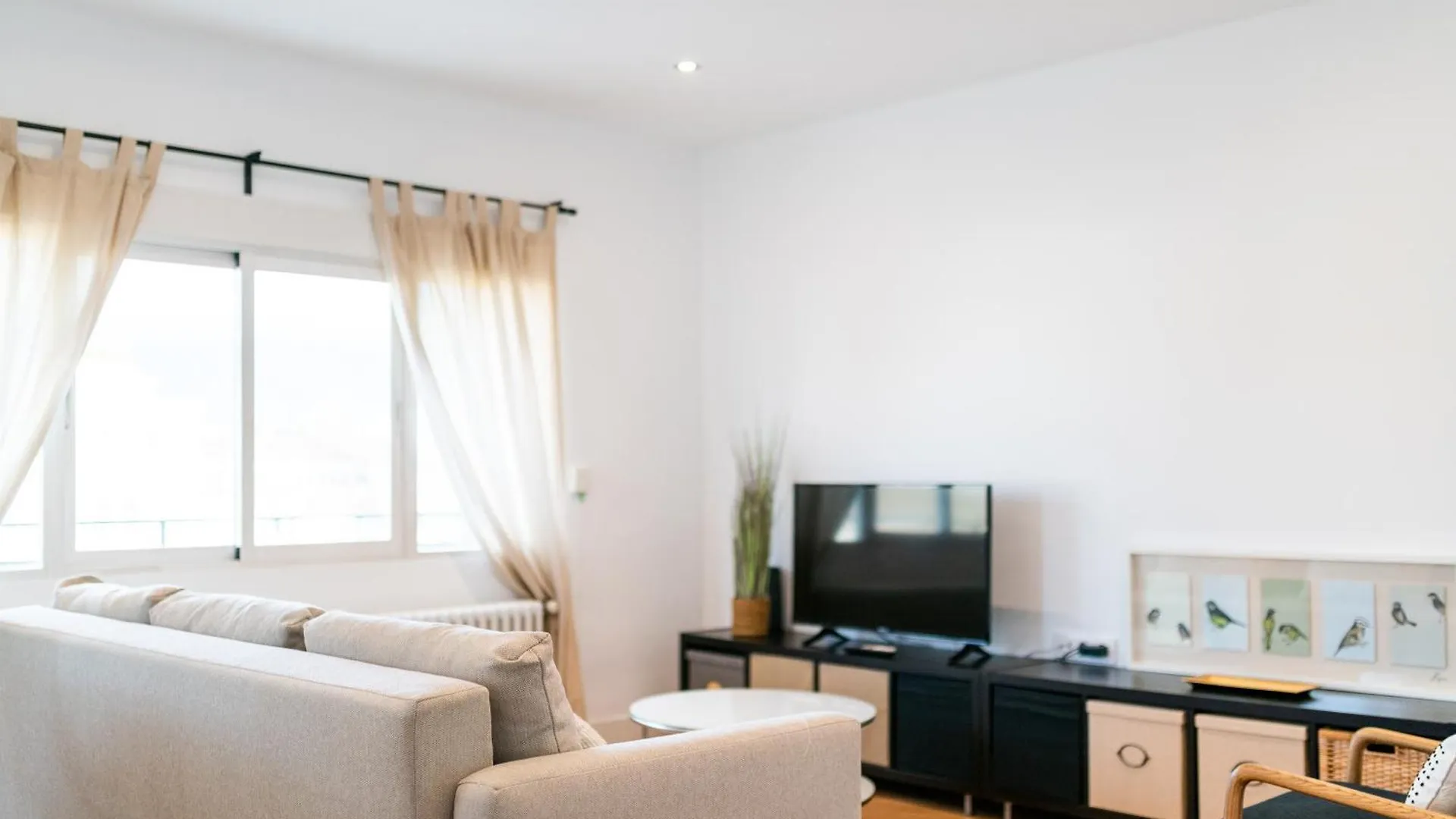 Tuguest Neptuno Apartment Granada