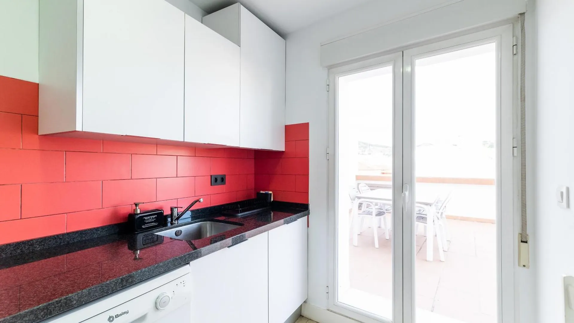 Tuguest Neptuno Apartment Granada