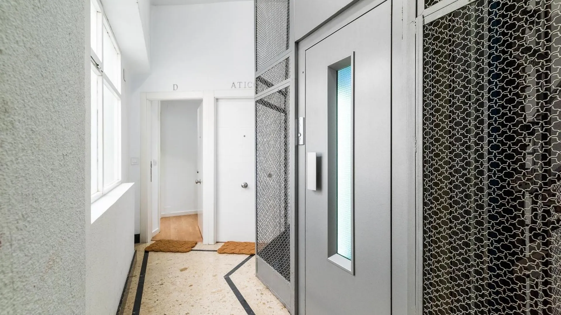 Tuguest Neptuno Apartment Granada