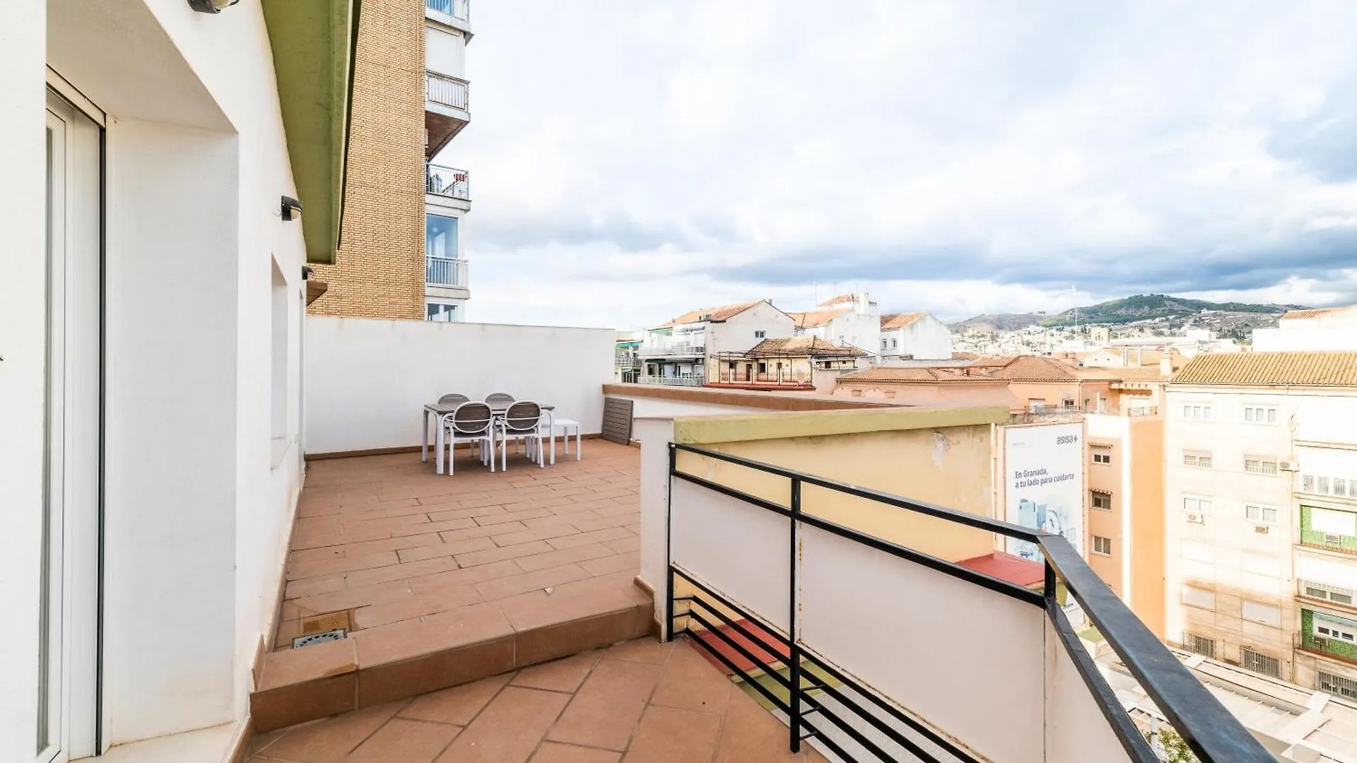 Tuguest Neptuno Apartment Granada Spain