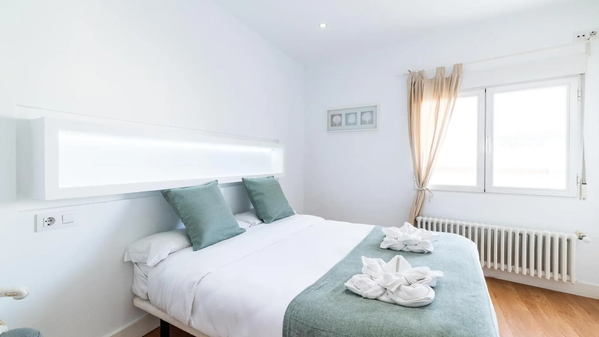 Tuguest Neptuno Apartment Granada Spain