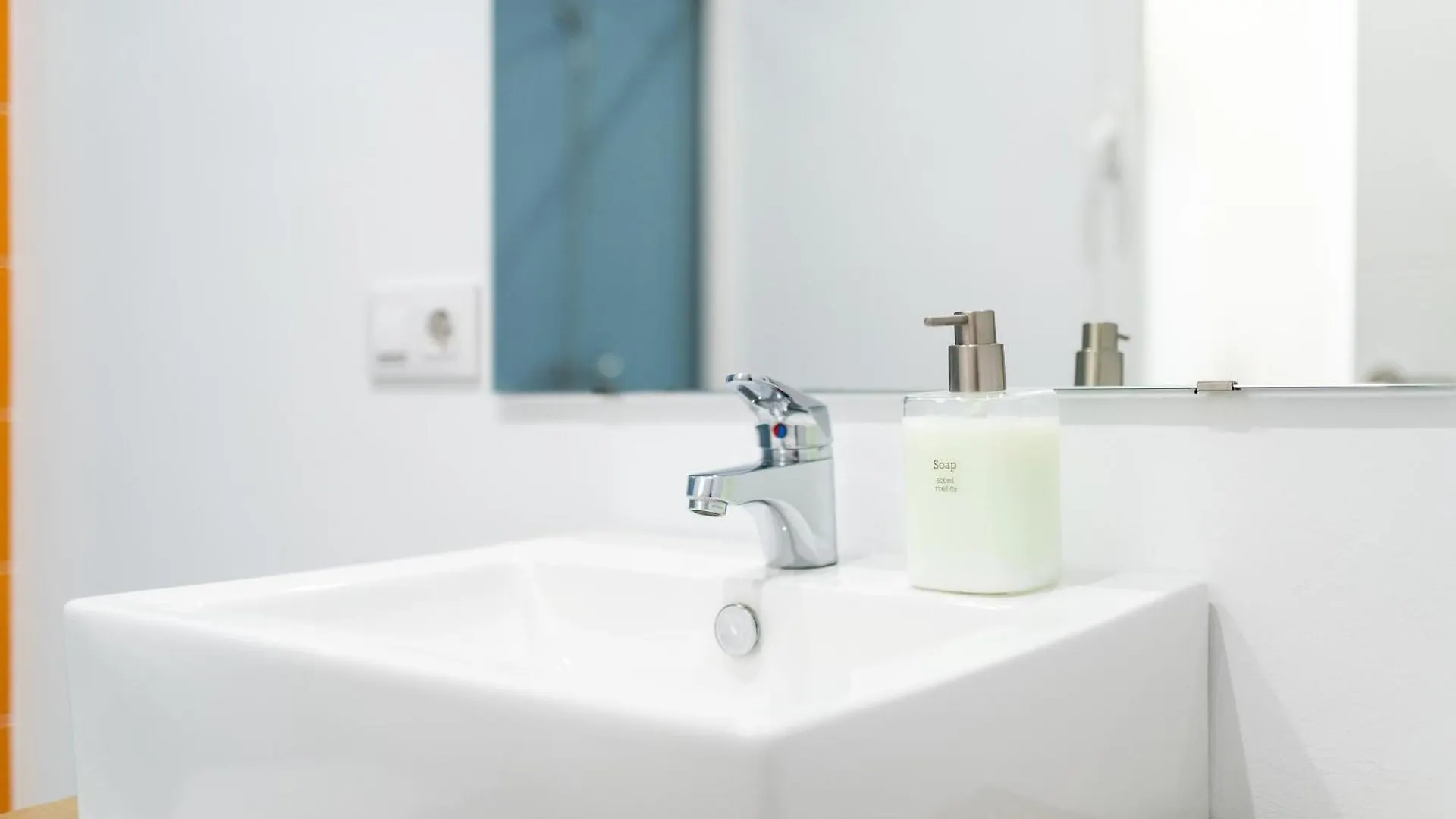 Tuguest Neptuno Apartment Granada