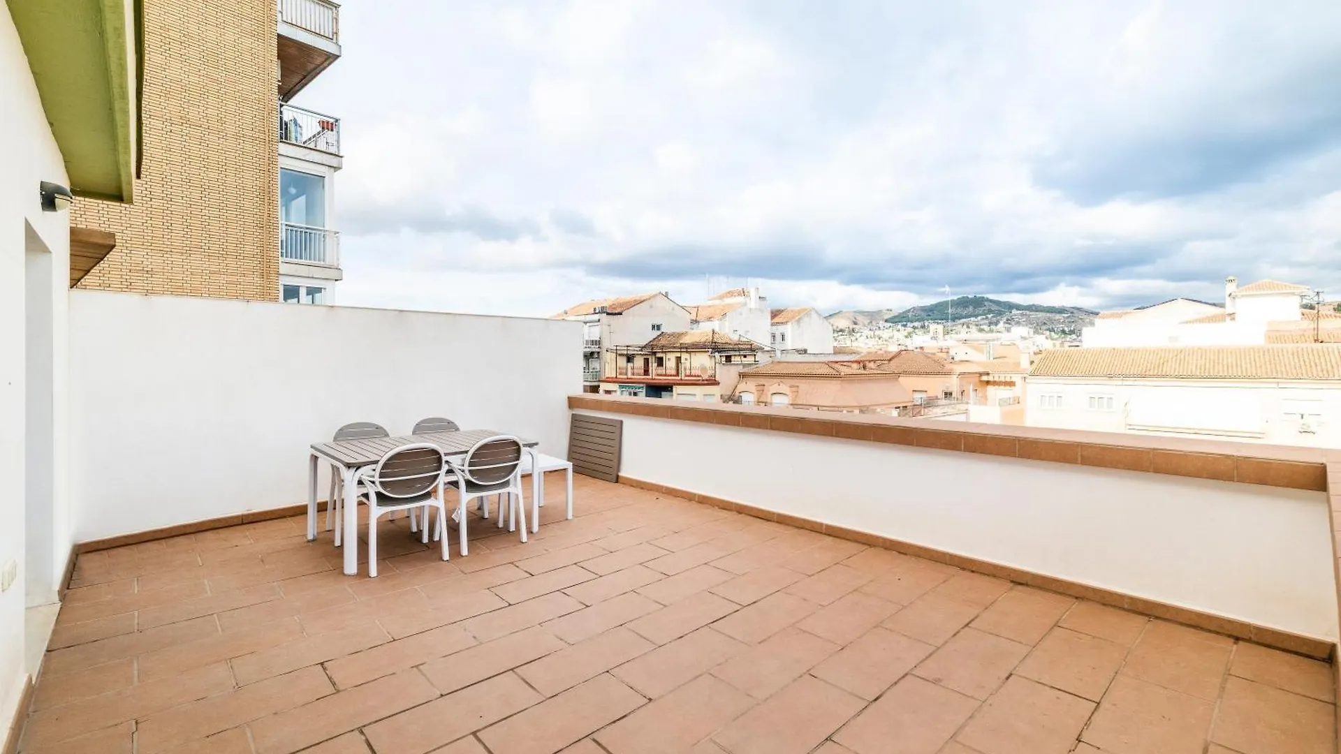 Tuguest Neptuno Apartment Granada
